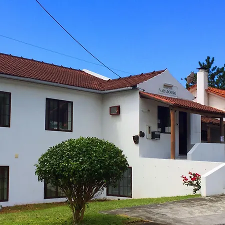 Bed & Breakfast Residencias Varadouro Varadouro